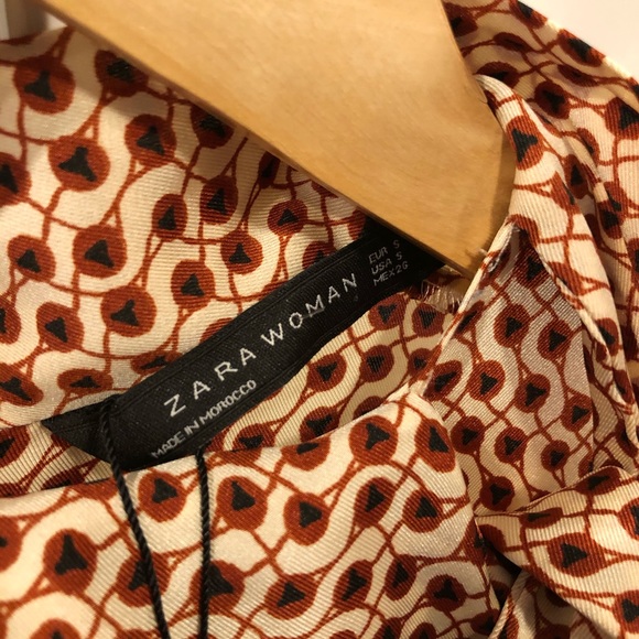 NEW Zara Woman Patterned Tie Neck Blouse Small - Picture 8 of 9